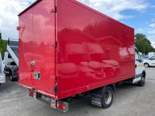 IVECO DALY 50C14 (PATENTE C)