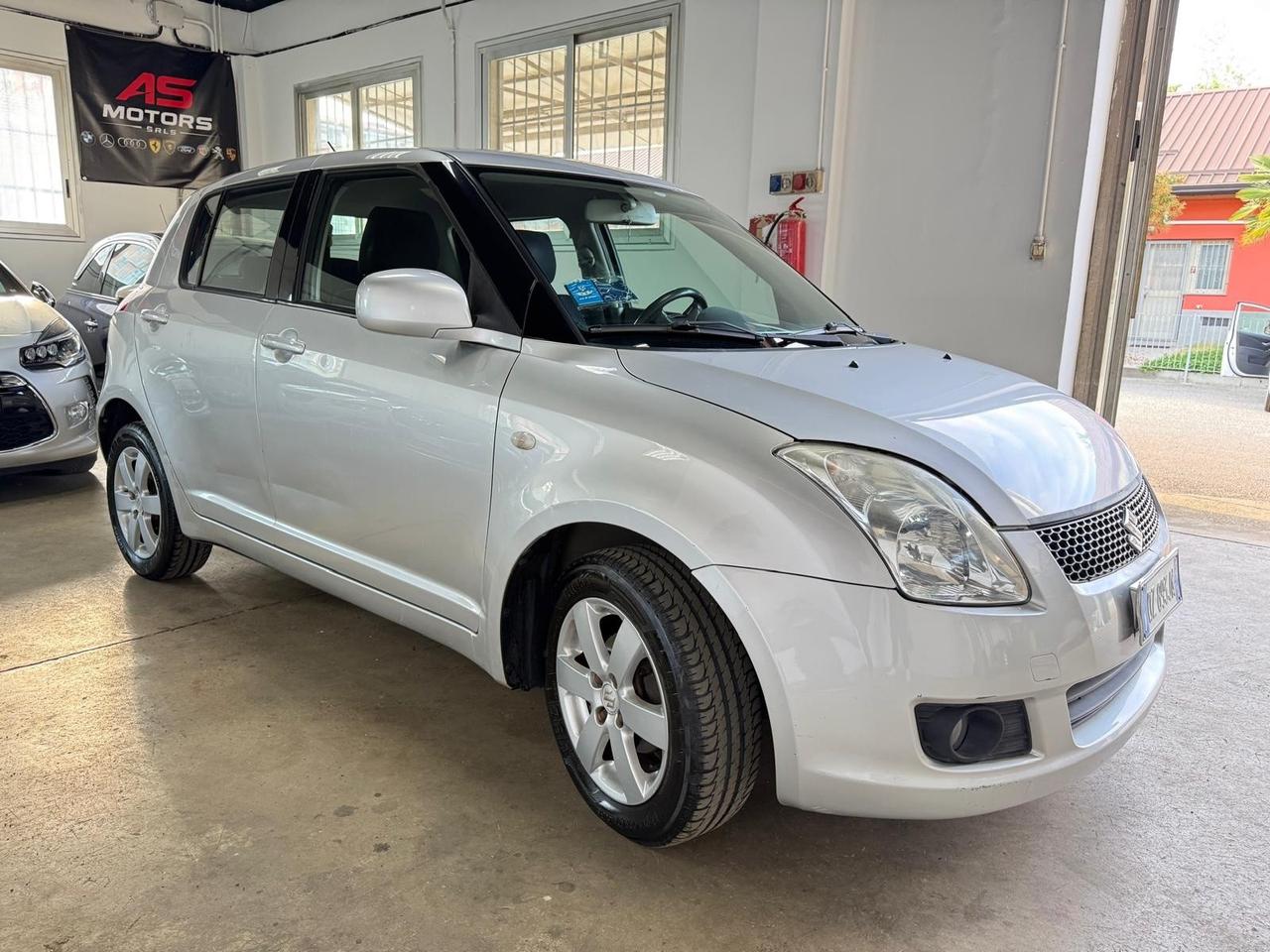 Suzuki Swift 1.3 4x4 5 PORTE