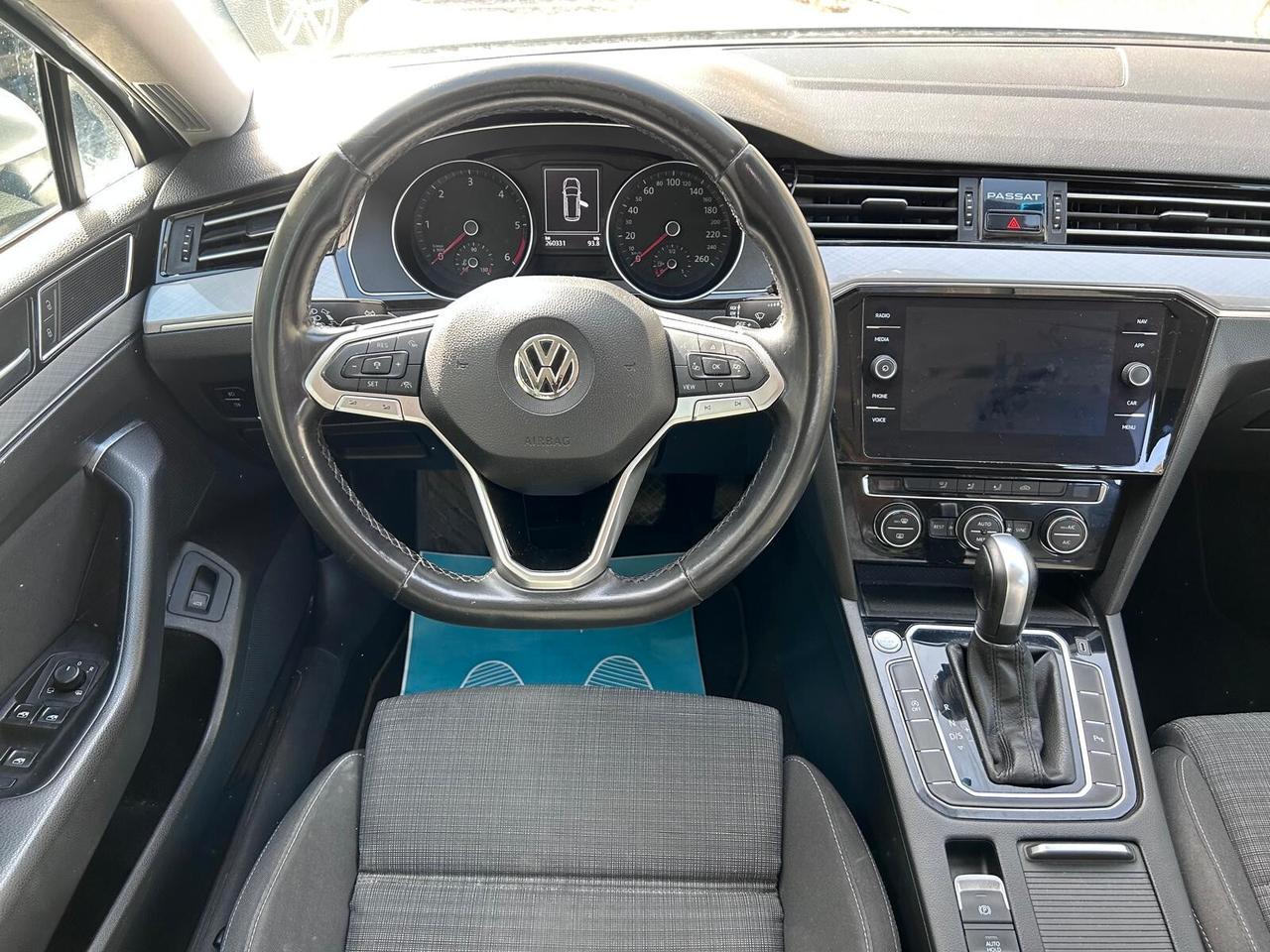 Volkswagen Passat Variant 1.6 TDI SCR DSG Business BMT