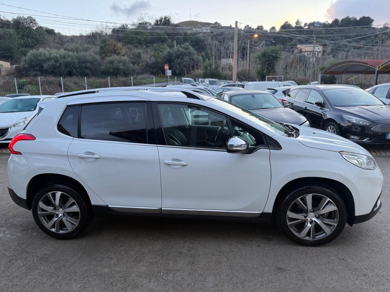 Peugeot 2008 1.6 e-HDi 92 CV Stop&Start Allure