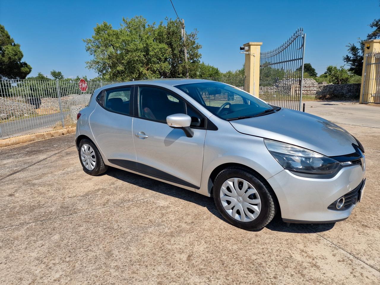 Renault Clio 1.2 75CV 5 porte Live