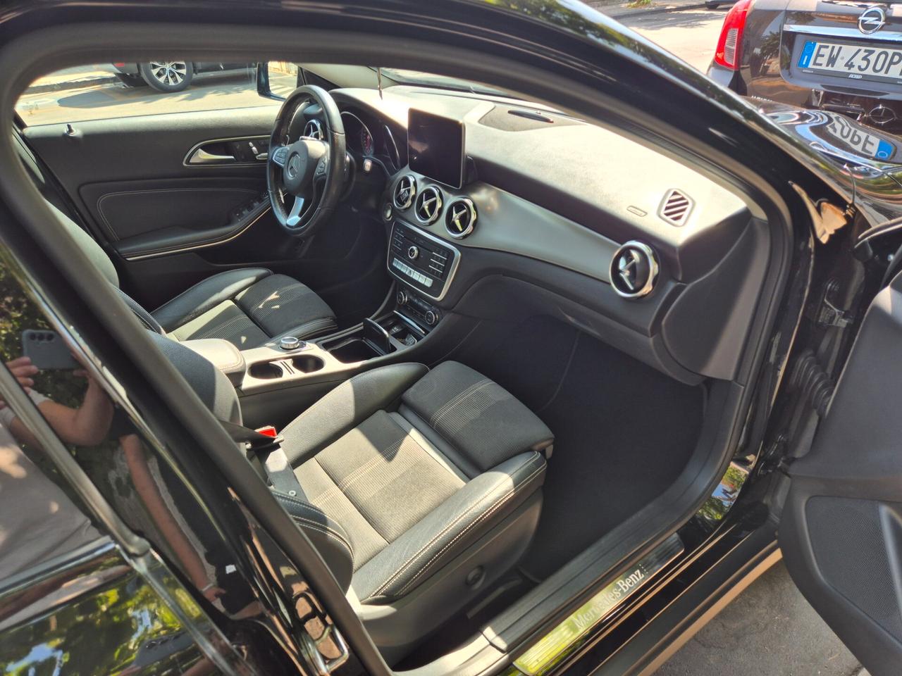 Mercedes-benz GLA 200 d Automatic 4Matic Premium 2019