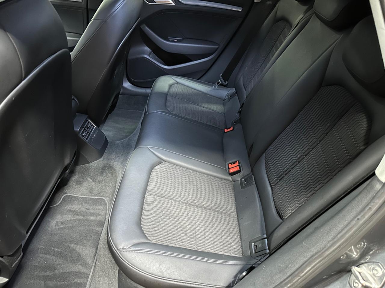 Audi A3 1.6 TDI Attraction