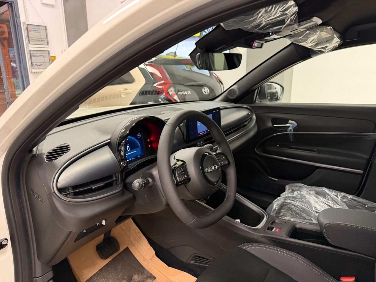 Fiat 600 Hybrid 145 CV DCT MHEV Sport A RATE DA € 260 AL MESE