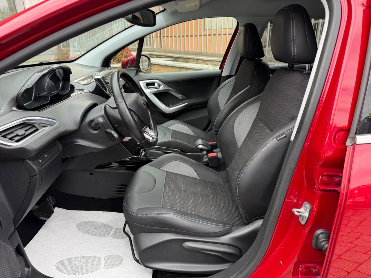 Peugeot 2008 PureTech Turbo 110 EAT6 S&S Allure