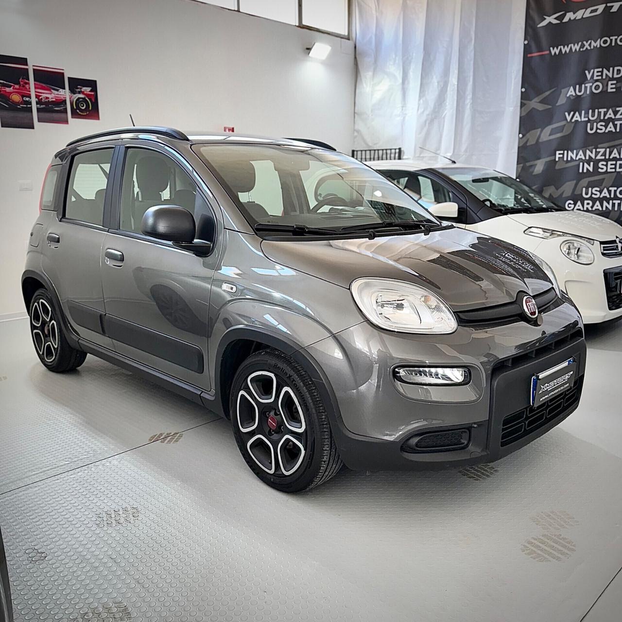 Fiat Panda 1.0 FireFly S&S Hybrid City Life Aziendale