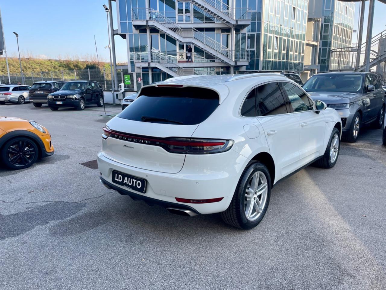 Porsche Macan 2.0