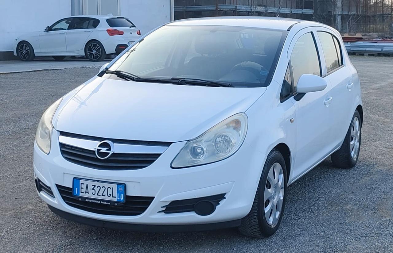 Opel Corsa 1.2 80CV 5 porte GPL-TECH Edition