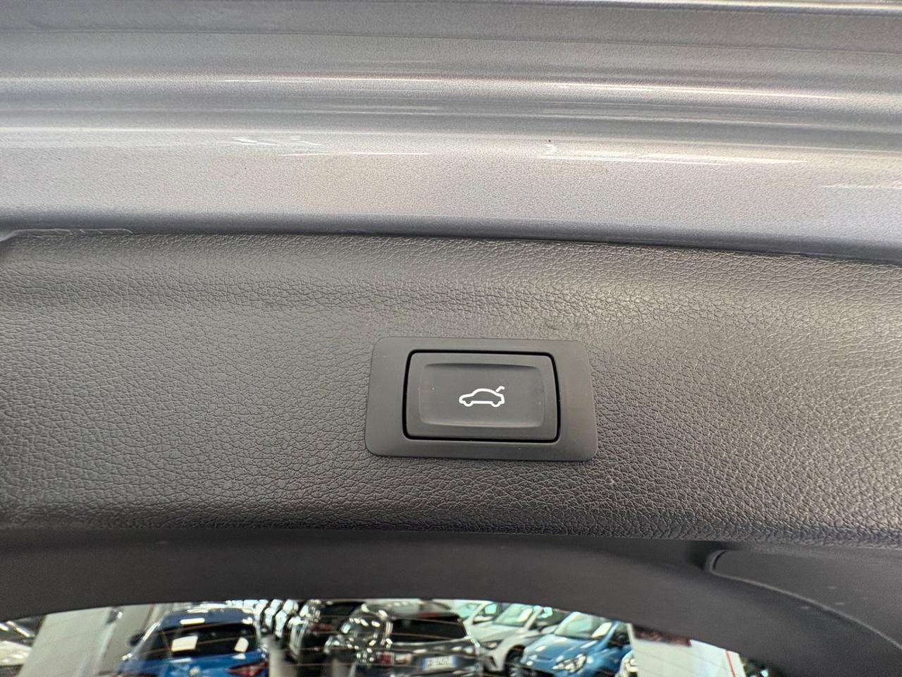 Audi Q3 35 TDI S tronic Business Advanced