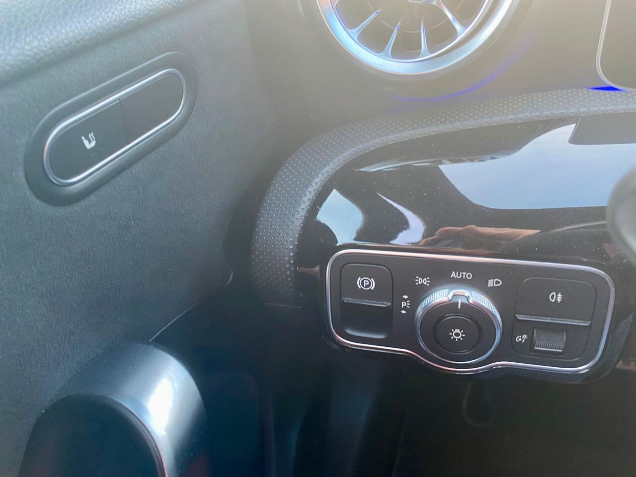 Mercedes A 180 D 115 CV aut. Premium AMG