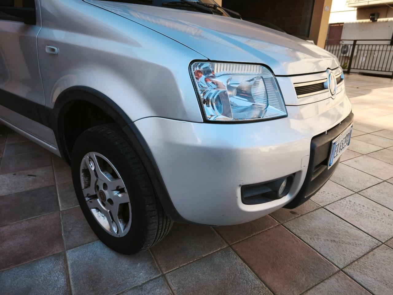 Fiat Panda 1.3 M-jet 4x4 Climbing