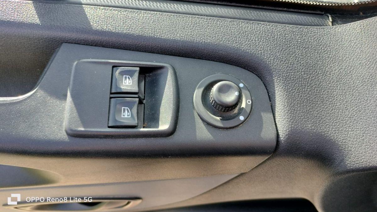 RENAULT trafic T27 1.6 dci 145cv L1H1 S&S E6 trafic T27 1.6 dci 145cv L1H1 S&S E6 IVA COMPRESA