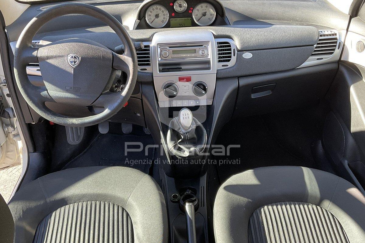 LANCIA Ypsilon 1.2 69 CV Elle