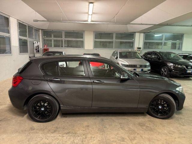 BMW 118 i 5p. Sport Automatic