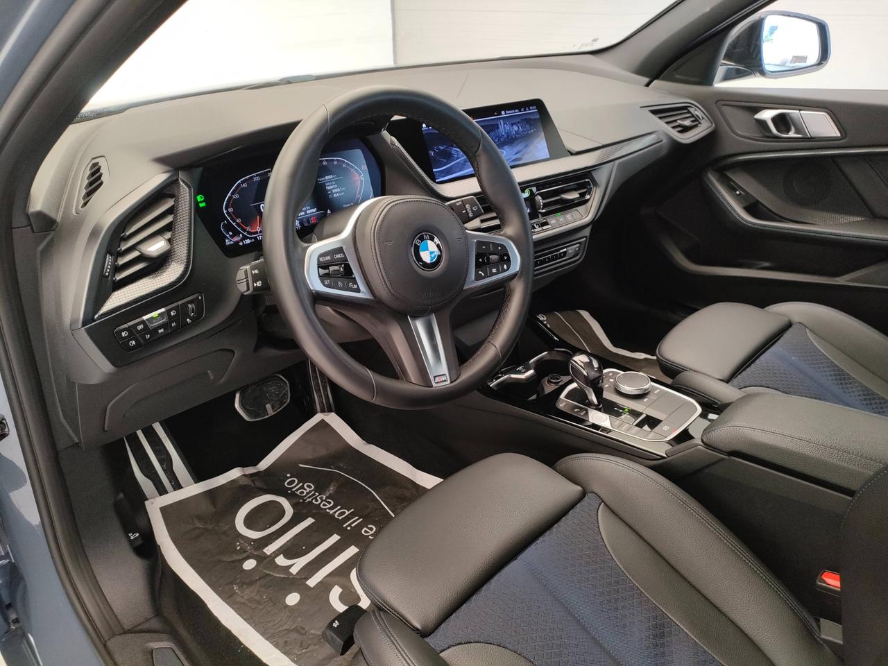 BMW Serie 1 F40 - 118d Msport auto