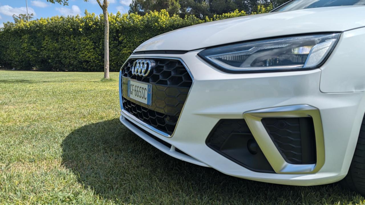 Audi A4 Avant 35 TDI S tronic S-line edition