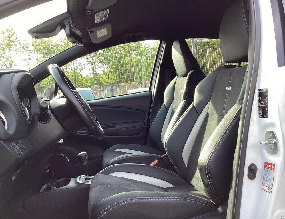 Toyota Yaris 5 Porte 1.5 VVT-i Hybrid GR-S E-CVT