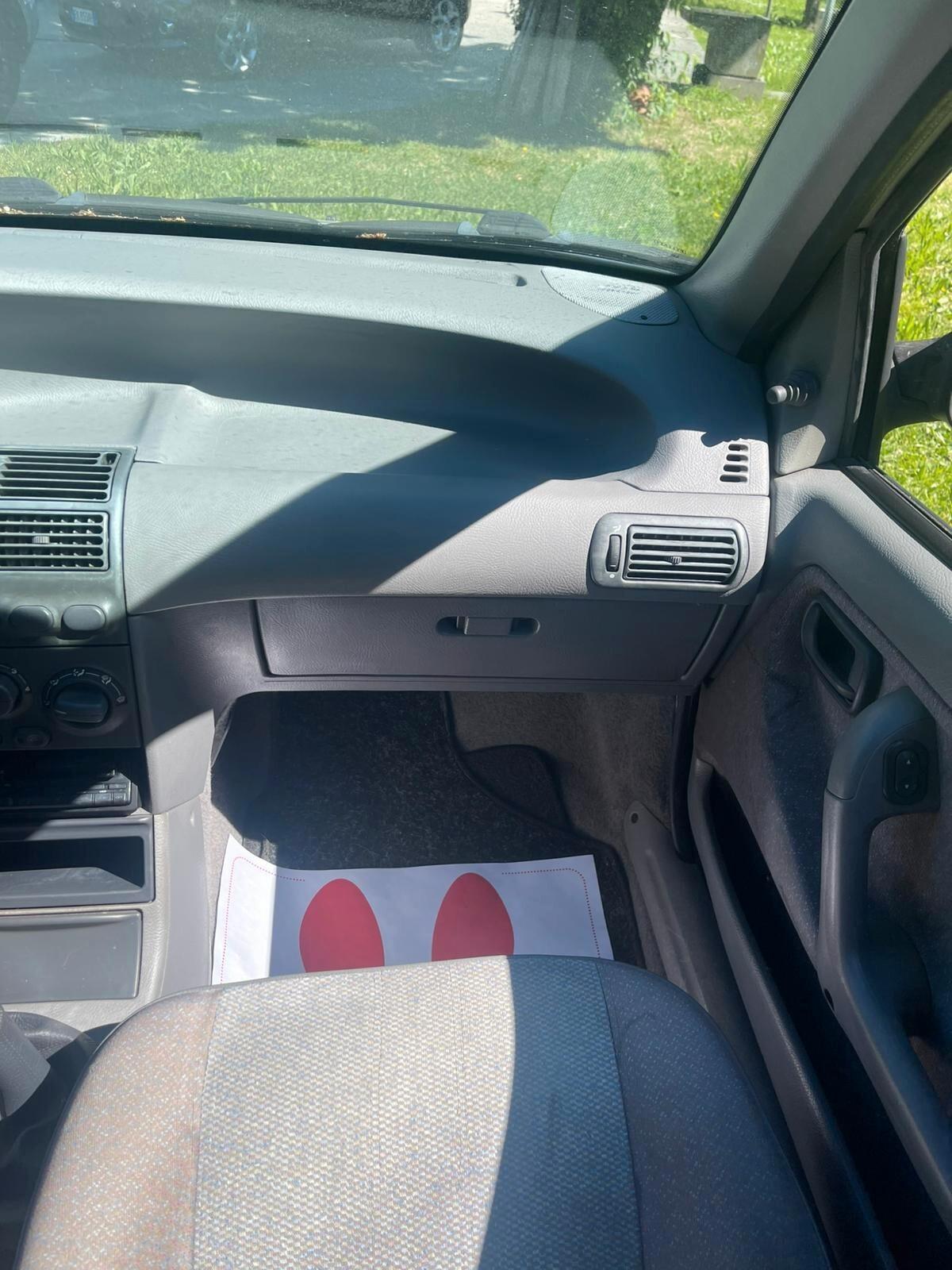 Fiat Punto 75 cat 5 porte HSD UNI PROPIET