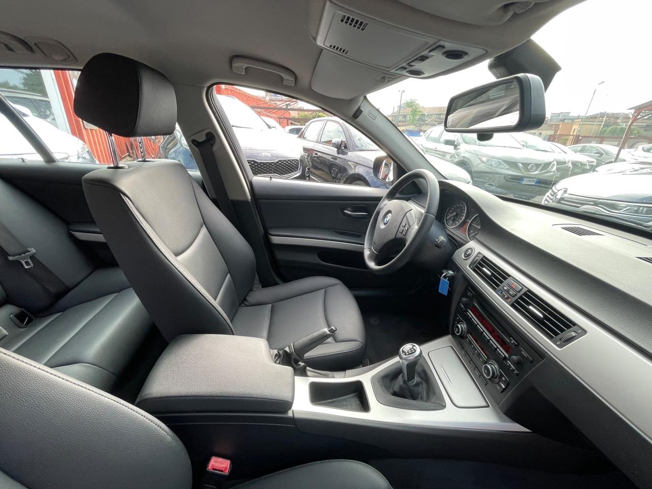 318d 2.0 143CV cat Touring Futura-rate