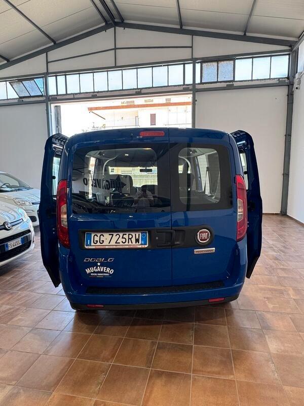 FIAT DOBLO' 1.6mjt 120cv AUTOCARRO 5 POSTI