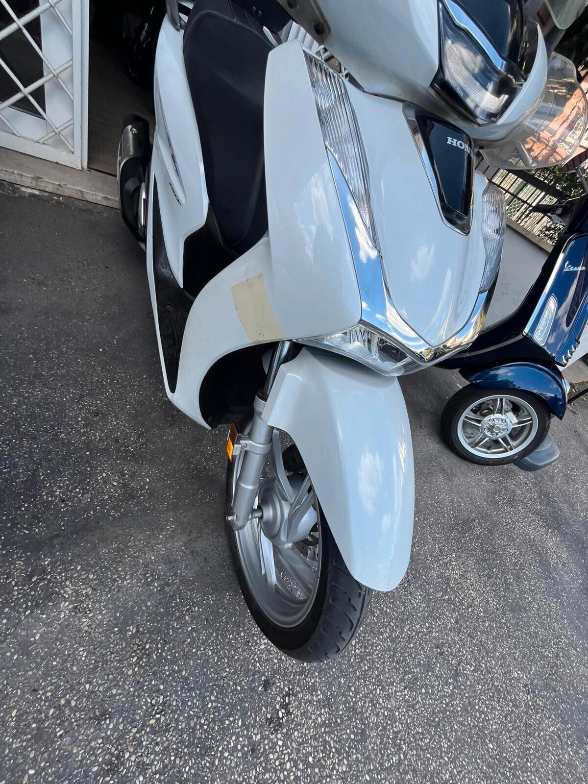 HONDA SH 150