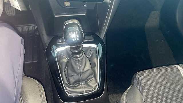 Opel Corsa 1.2 Turbo-Benzina 100cv YES KM ZERO