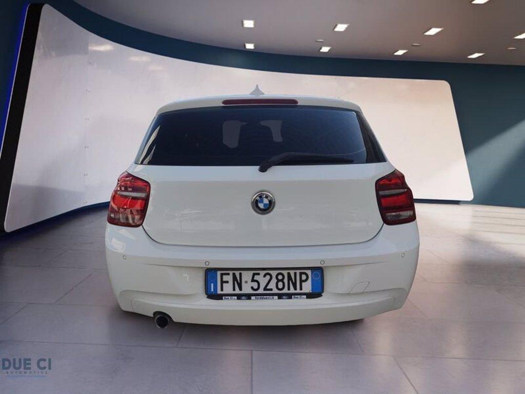 BMW 116d 5p. Urban del 2014