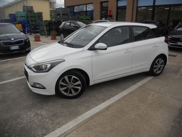 HYUNDAI i20 1.2 84 CV 5 porte Comfort
