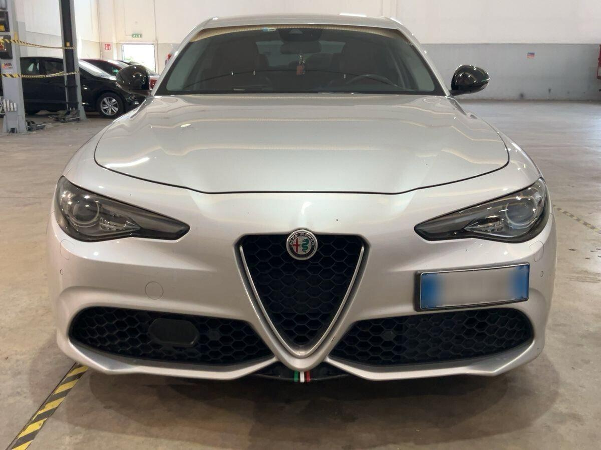 Alfa Romeo Giulia 2.2 Turbodiesel 210 CV AT8 AWD Q4 Veloce