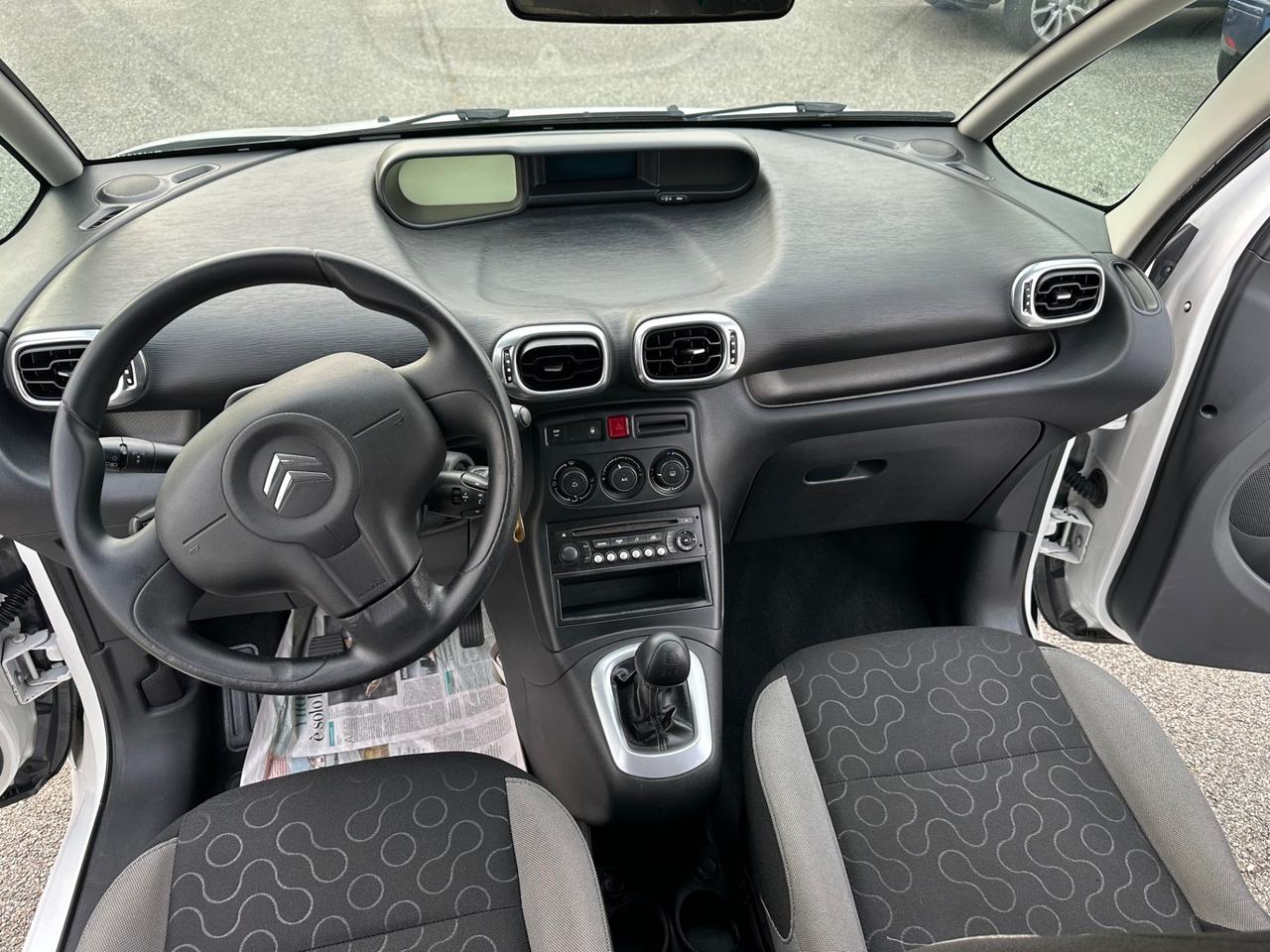 Citroen C3 Picasso 1.4 VTi 95 GPL della casa fino 2033