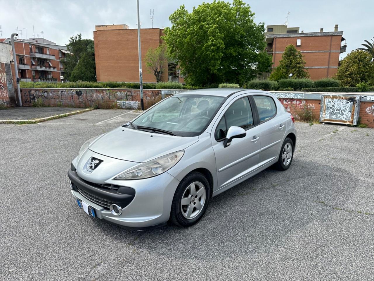 Peugeot 207 1.4 VTi 5p X Line