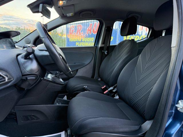 LANCIA Ypsilon Hybrid GOLD AZIENDALE