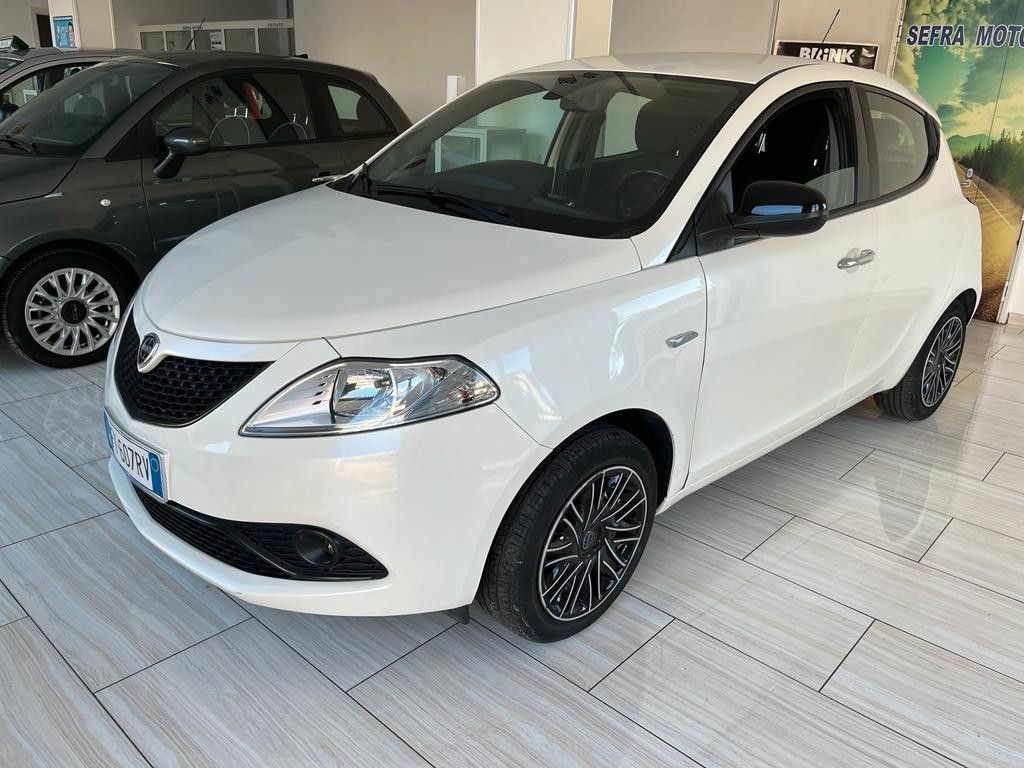 Lancia Ypsilon 1.2 2019 Italiana Gpl