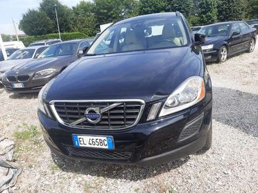 Volvo XC60 XC60 2.0 d4 (d3) Momentum