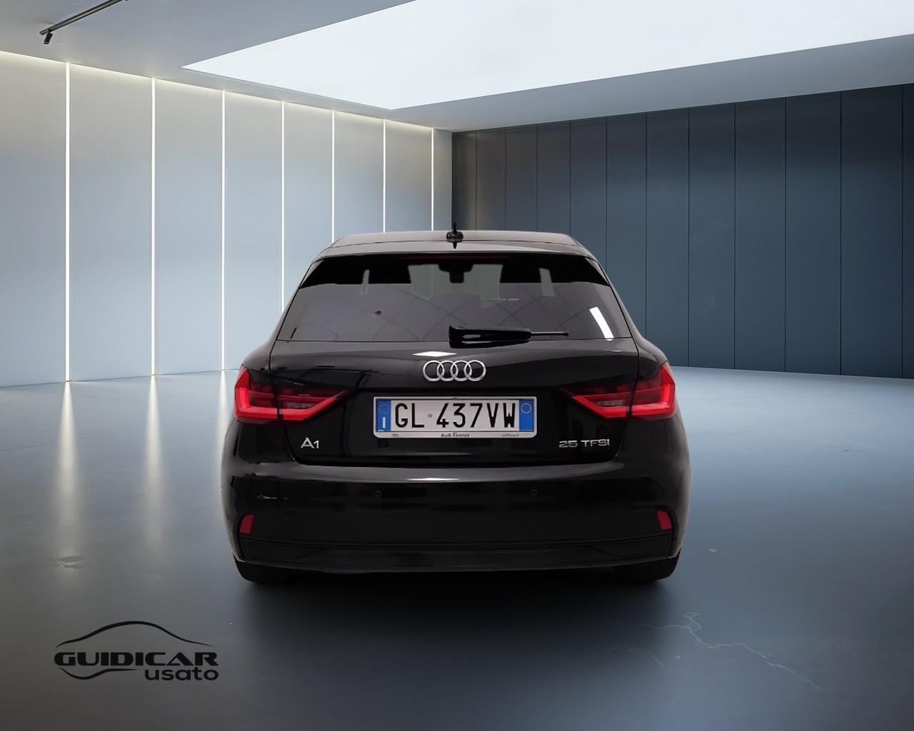 AUDI A1 II 2019 Sportback - A1 Sportback 25 1.0 tfsi