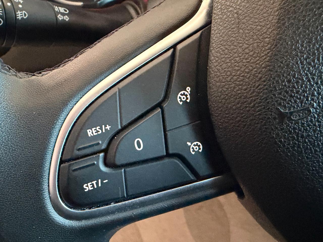 Renault Megane 1.5 BLUEDCI 115 cv. 5 porte BUSINESS (Nav)