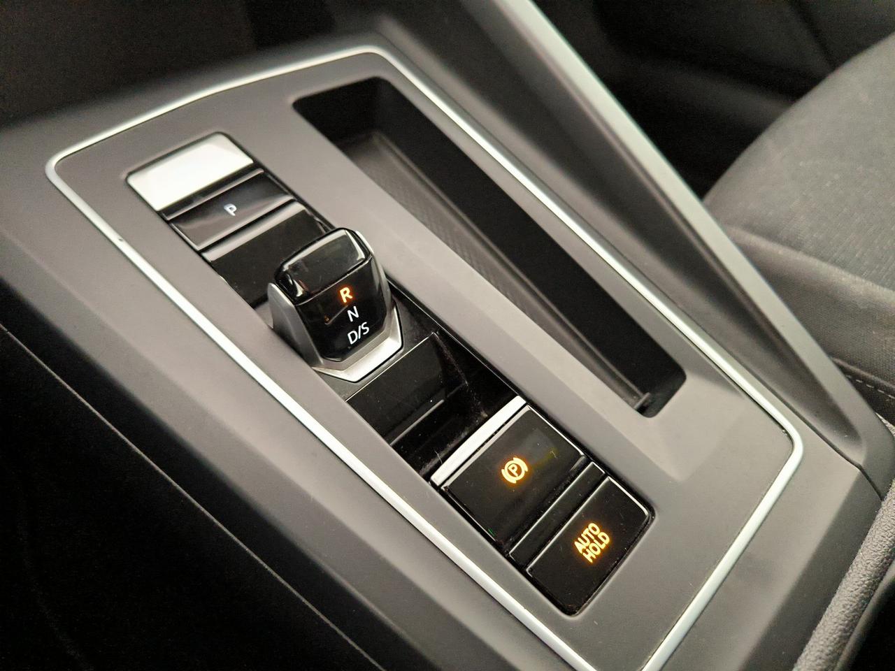 Volkswagen Golf 1.0 etsi evo life 110cv dsg