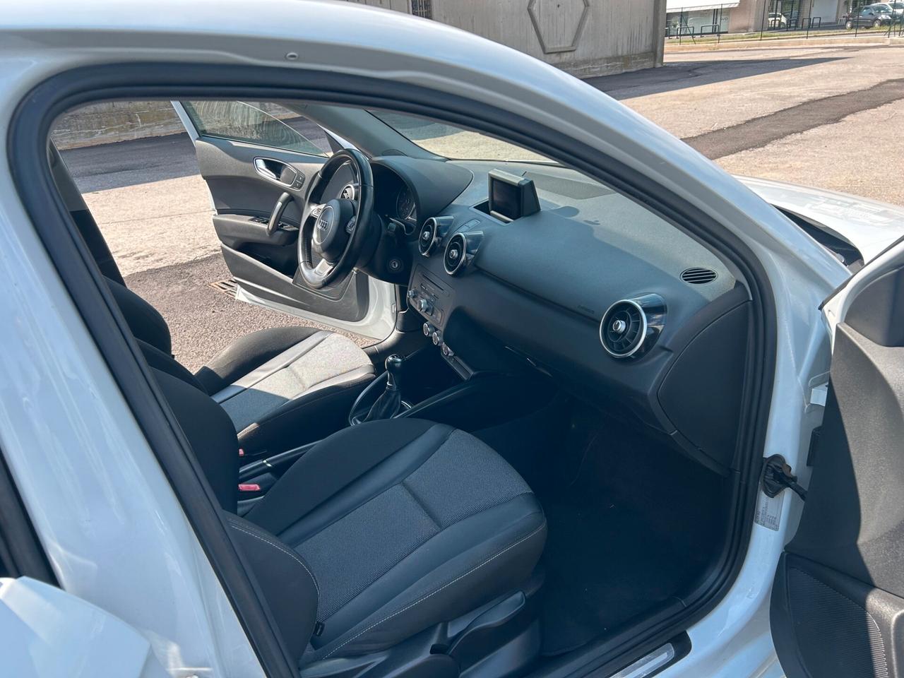 Audi A1 1.2 TFSI Ambition unico proprietario Sportback ok neopatentati 5 porte