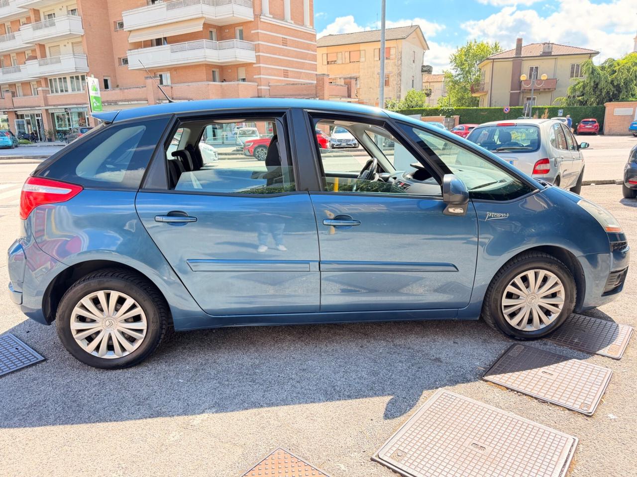 Citroen C4 Picasso 1.6 HDi 110 NEOPATENTATI PRONTO USO