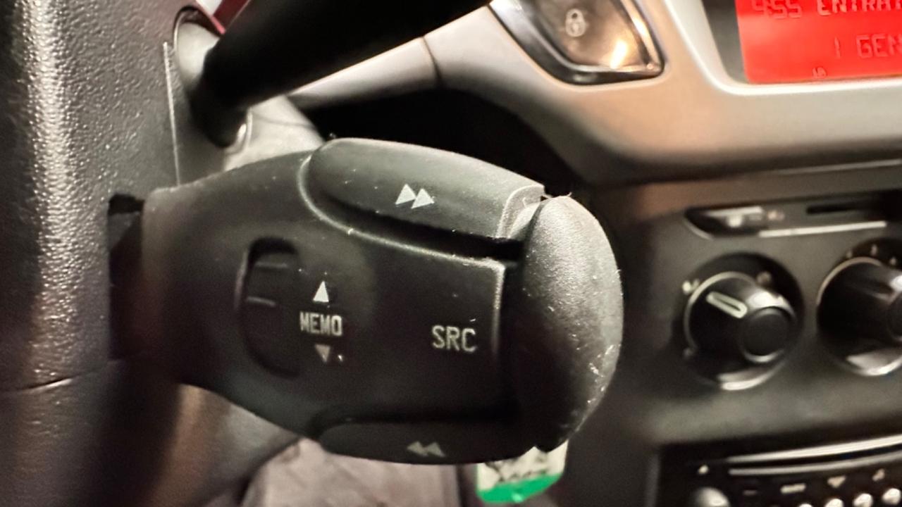 Citroen C3 1.1 benzina. Ok neop. 2013. Unicpro