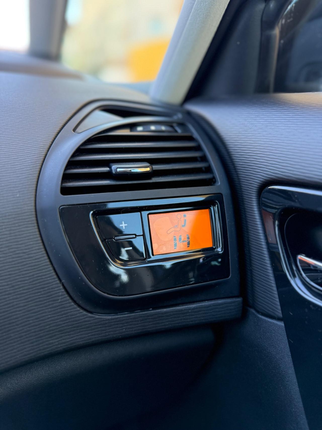 Citroen C4 Grand Picasso 1.6 HDi 110 FAP Exclusive