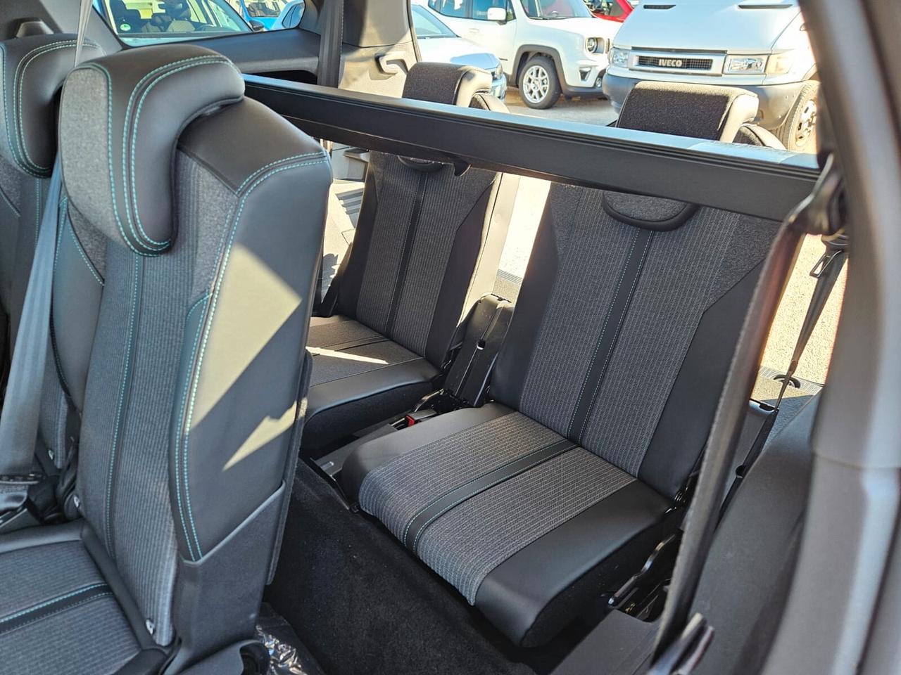 Peugeot 5008 Allure EAT6