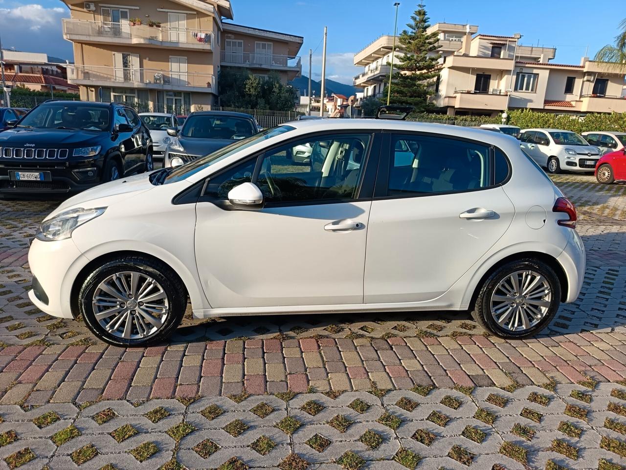 Peugeot 208 PureTech 68 5 porte Active