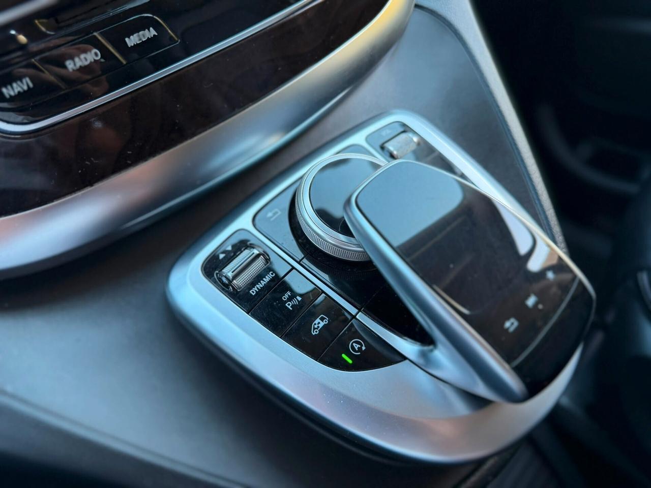Mercedes-benz V 220 d Automatic 4Matic Premium Extralong 190cv
