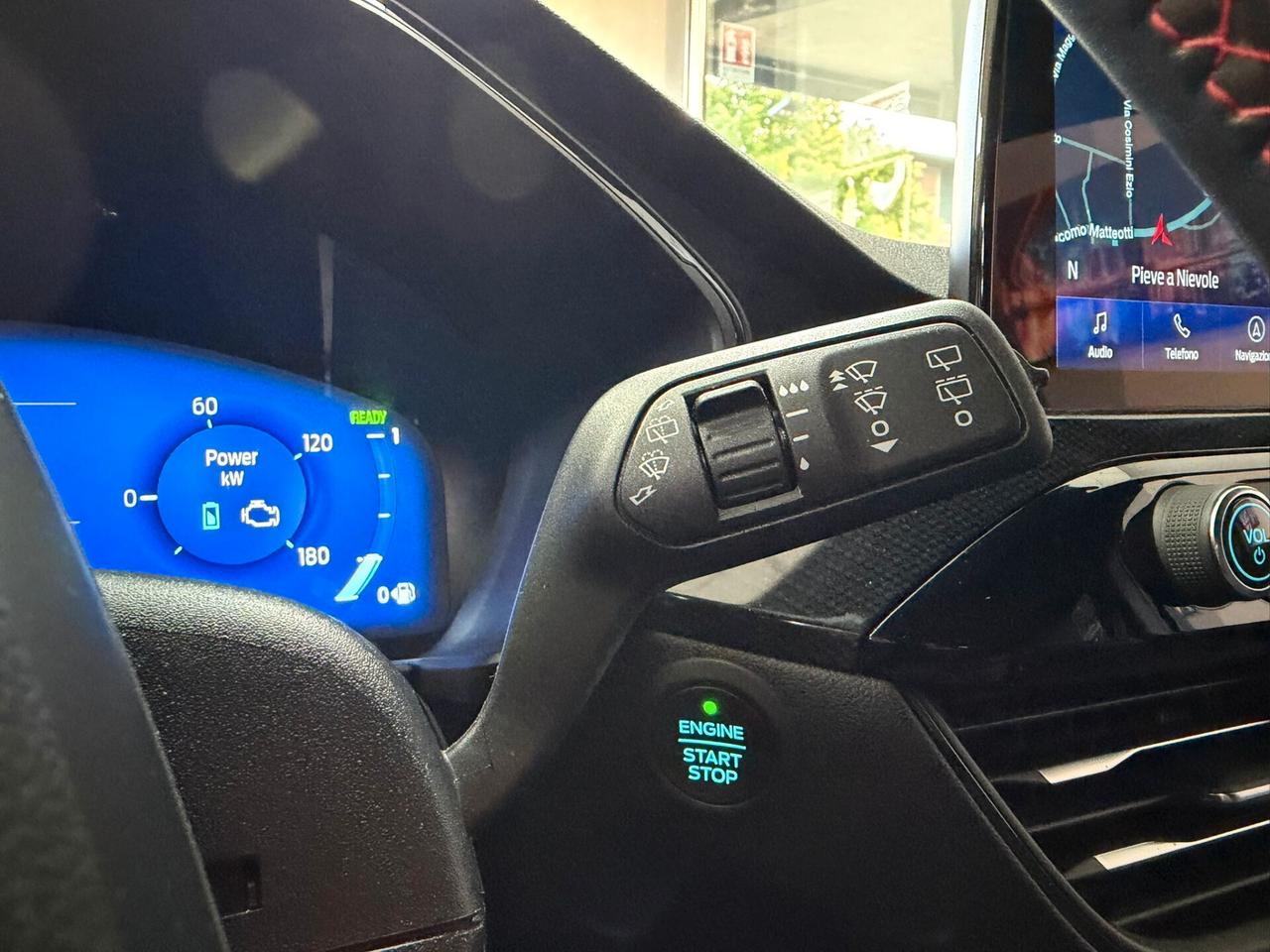 Ford Kuga 2.5 Full Hybrid CVT ST-Line