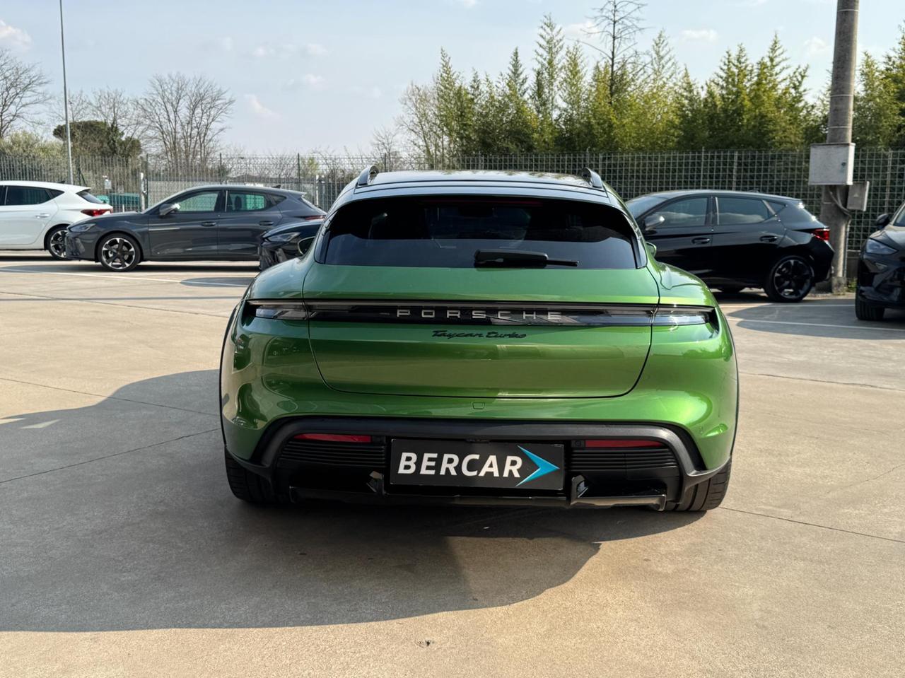 Porsche Taycan Cross Turismo Turbo 5p.ti