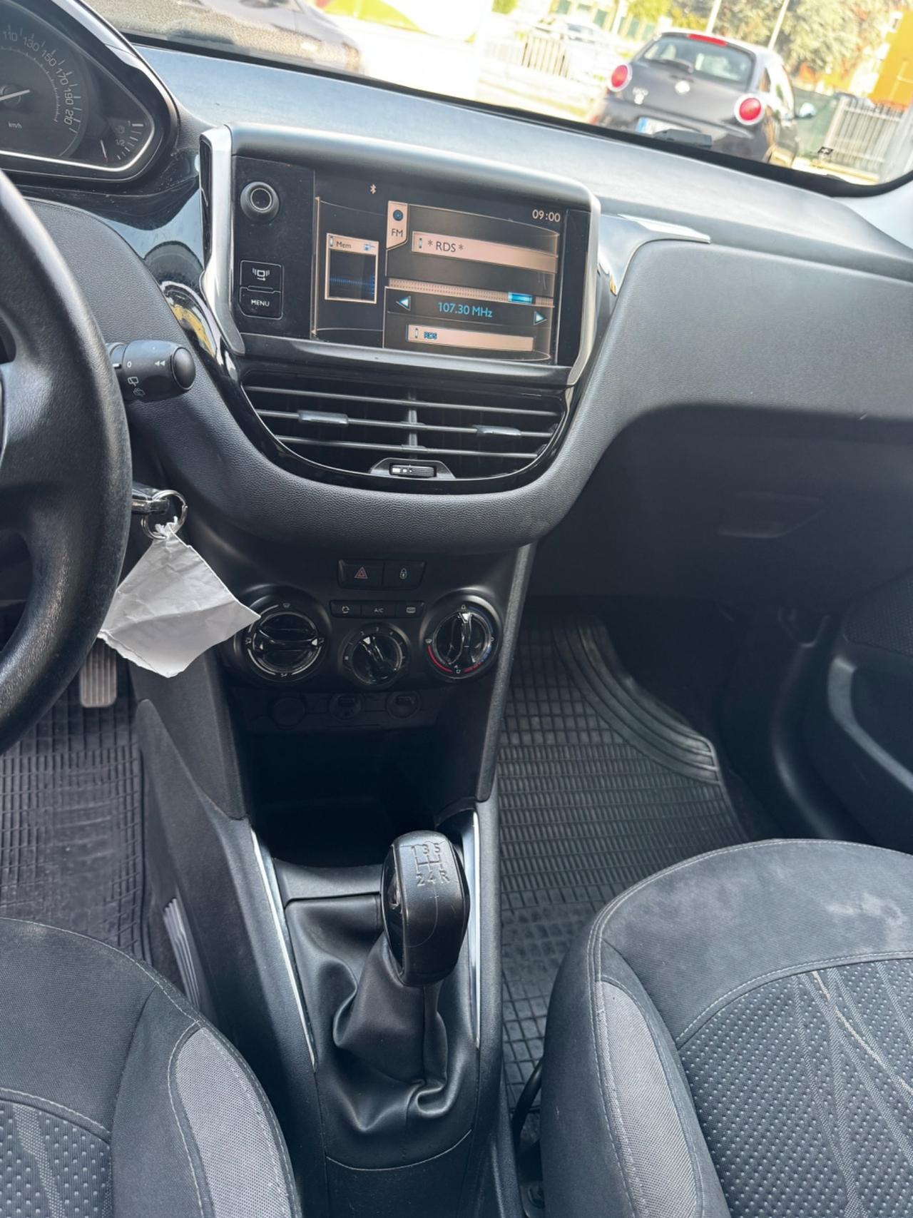 Peugeot 208 1.6 e-HDi 92 CV Stop&Start 5 porte Active