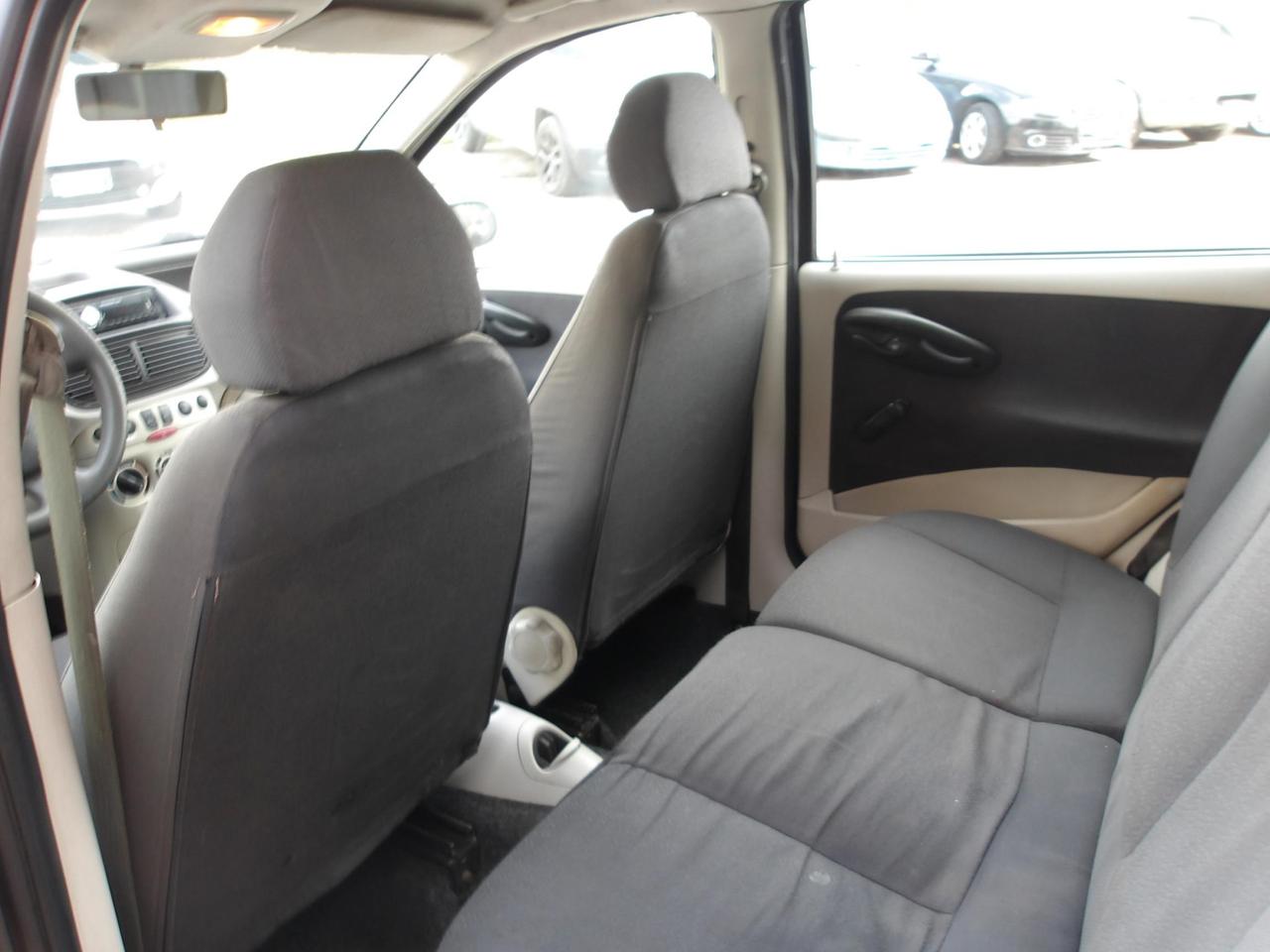 Fiat Punto 5 Porte Punto 5p 1.3 mjt 16v Dynamic