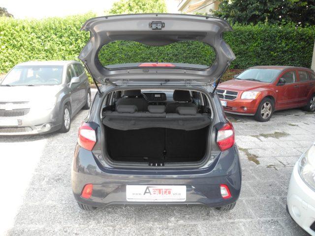 HYUNDAI i10 1.0 MPI Advanced 5p. -OK NEOPATENTATI- "80000 Km"