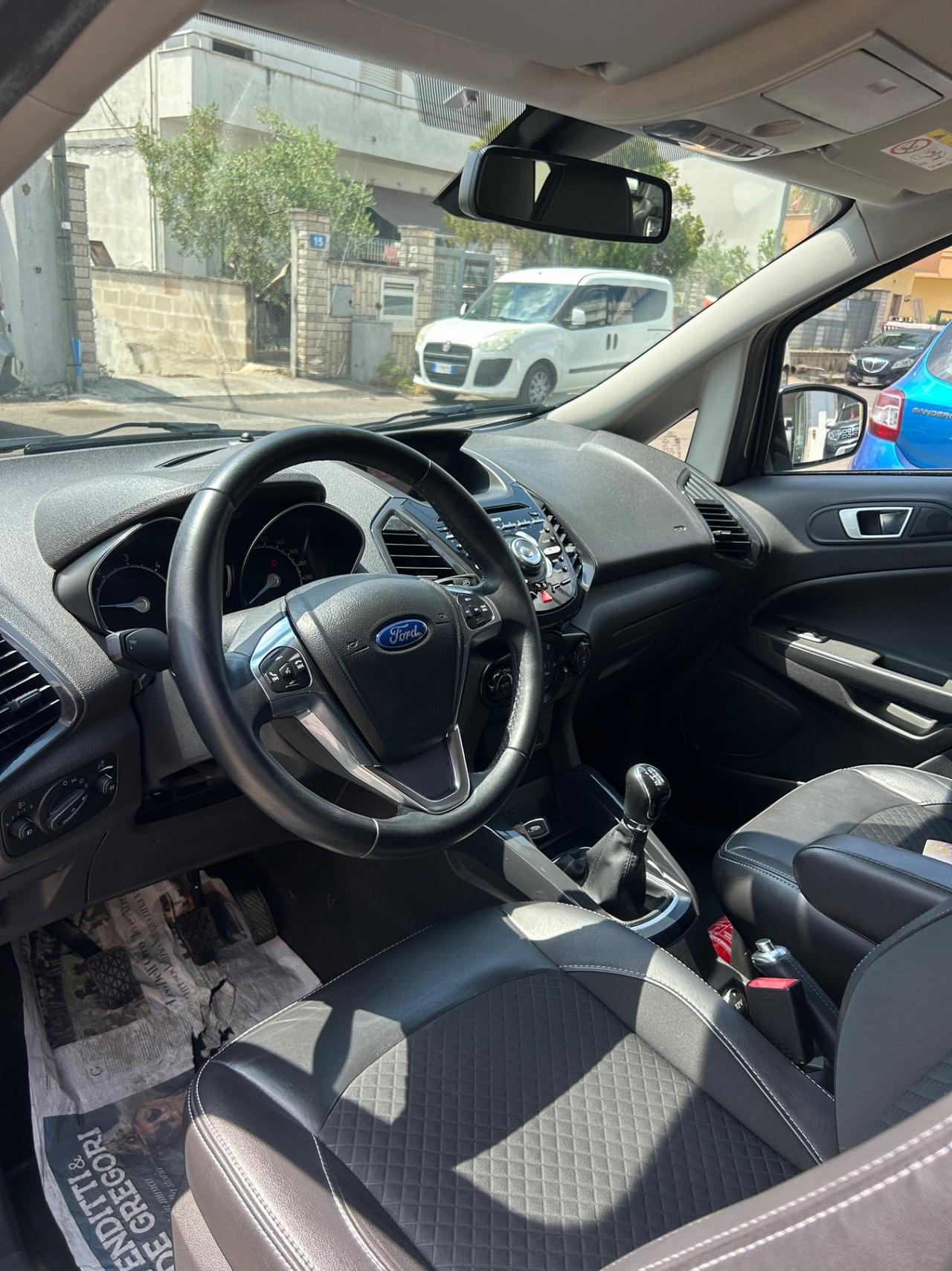 Ford EcoSport 1.5 TDCi 95 CV Titanium-2016/CLIMA/NAVI